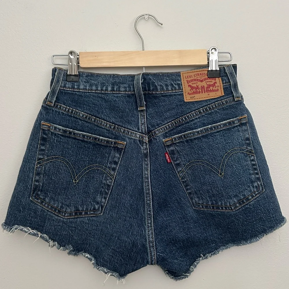 LEVIS 501 DARK WASH DENIM SHORTS - Picture 2 of 4